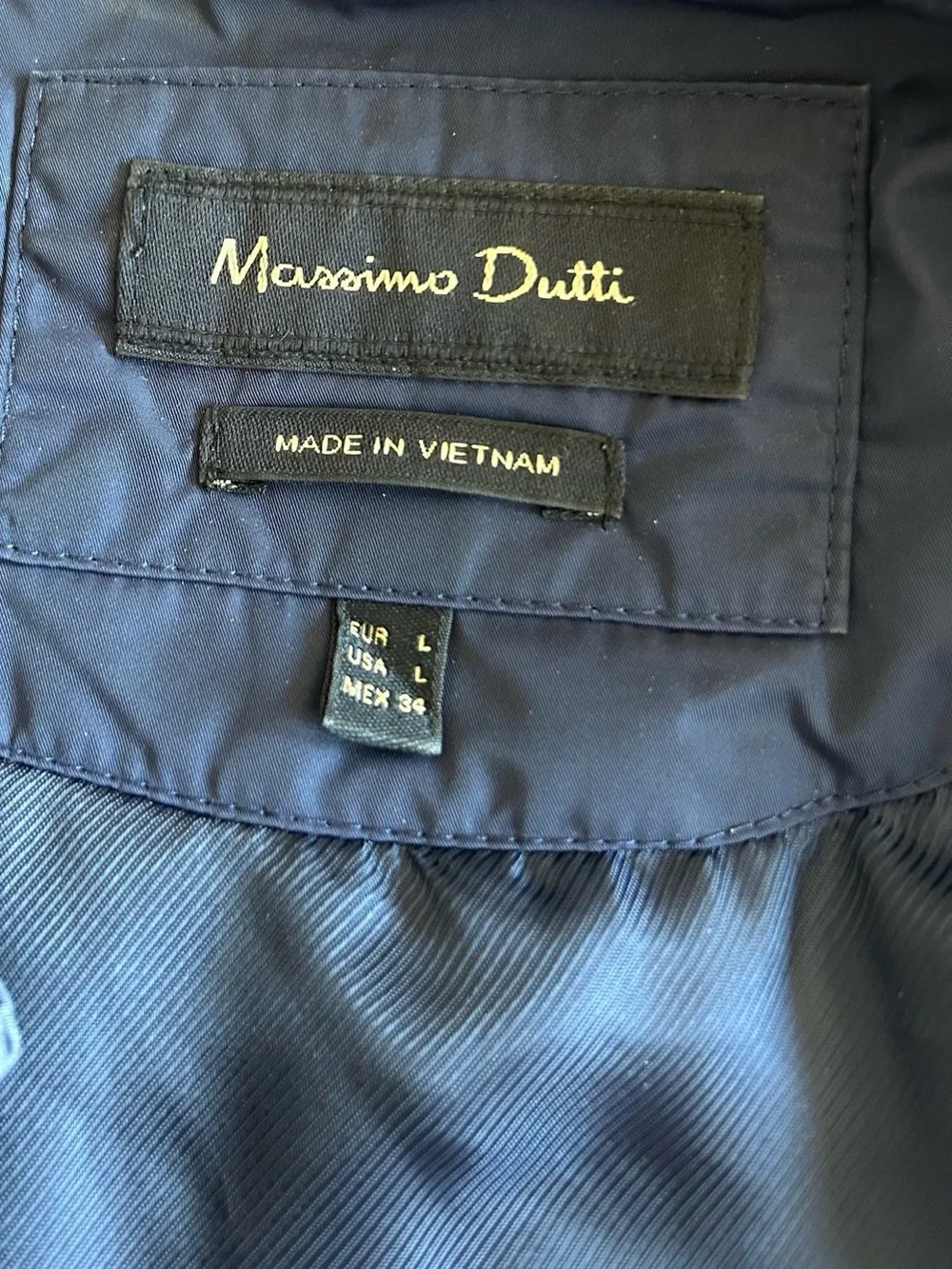 Massimo Dutti belt interior sleeves